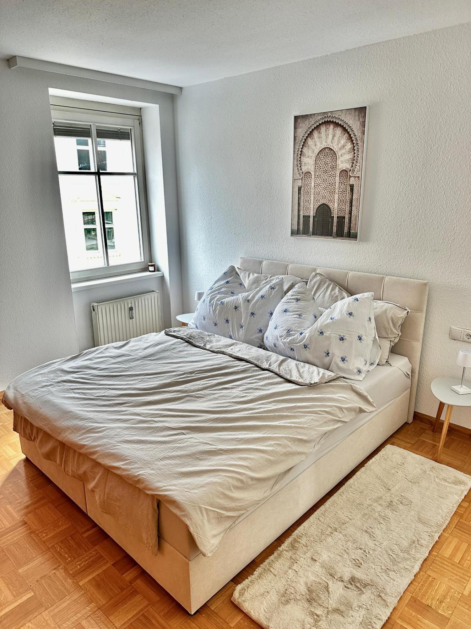 Ferienwohnung Mit Balkon Und Seeblick Bregenz Bagian luar foto
